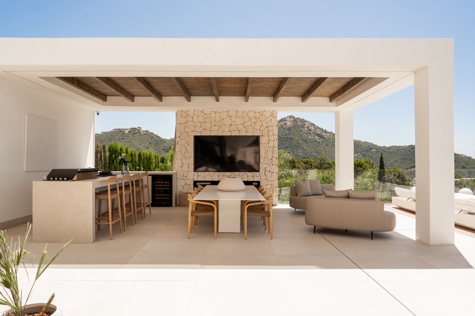 4 soverom Villa til salgs i Benahavis med svømmebasseng garasje - € 7 995 000 (Ref: 9928620)
