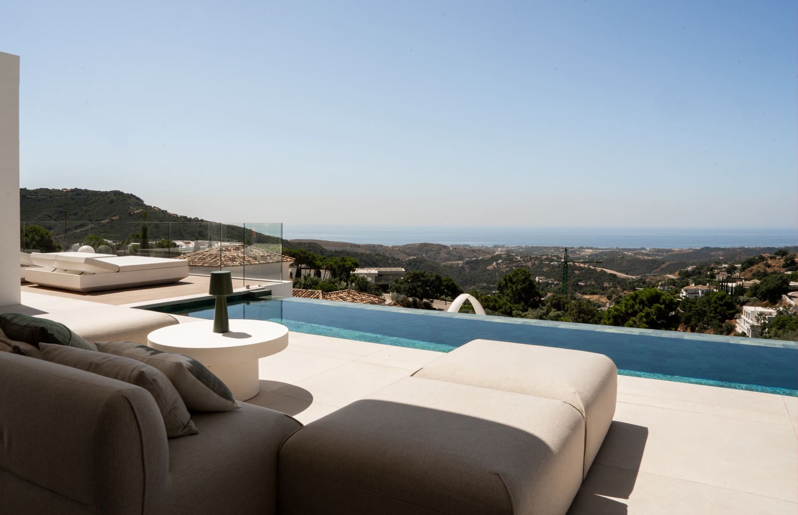4 soverom Villa til salgs i Benahavis med svømmebasseng garasje - € 7 995 000 (Ref: 9928620)
