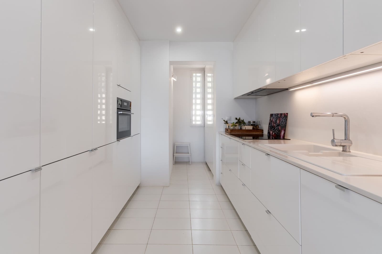 Ático de 3 habitaciones en Marbella en venta con piscina garaje - 1.250.000 € (Ref: 9928622)