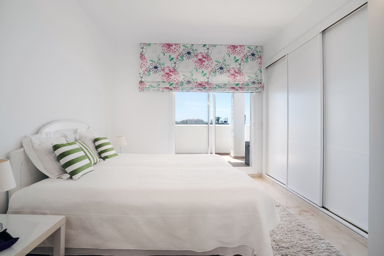 Ático de 3 habitaciones en Marbella en venta con piscina garaje - 1.250.000 € (Ref: 9928622)