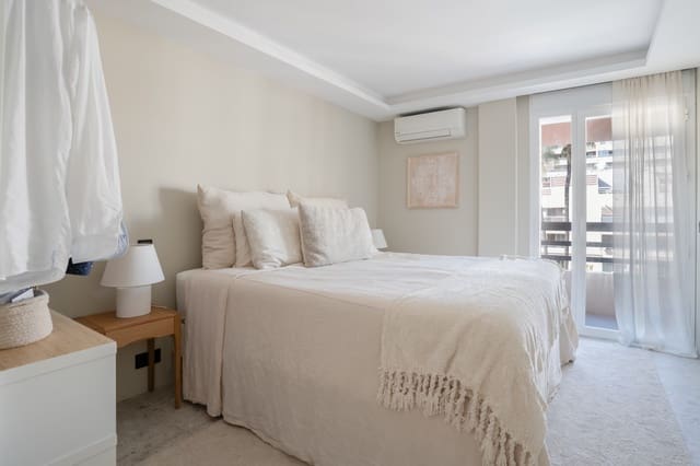 3 makuuhuone Kattohuoneisto myytävänä paikassa Playa Bajadilla - Puertos, Marbella mukana uima-altaan - 1 695 000 € (Ref: 9928623)