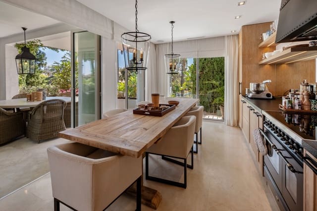 1 soveværelse Lejlighed til salg i Lomas De Marbella, Marbella med swimmingpool garage - € 3.500.000 (Ref: 9928624)