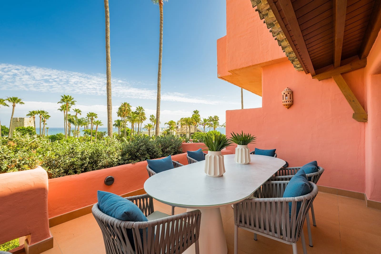 3 sypialnia Apartament na sprzedaż w Estepona z basenem garażem - 2 395 000 € (Ref: 9932665)