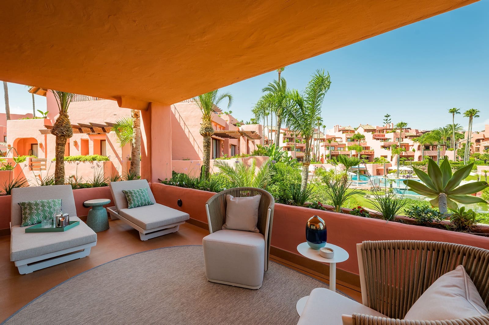 3 sypialnia Apartament na sprzedaż w Estepona z basenem garażem - 2 395 000 € (Ref: 9932665)