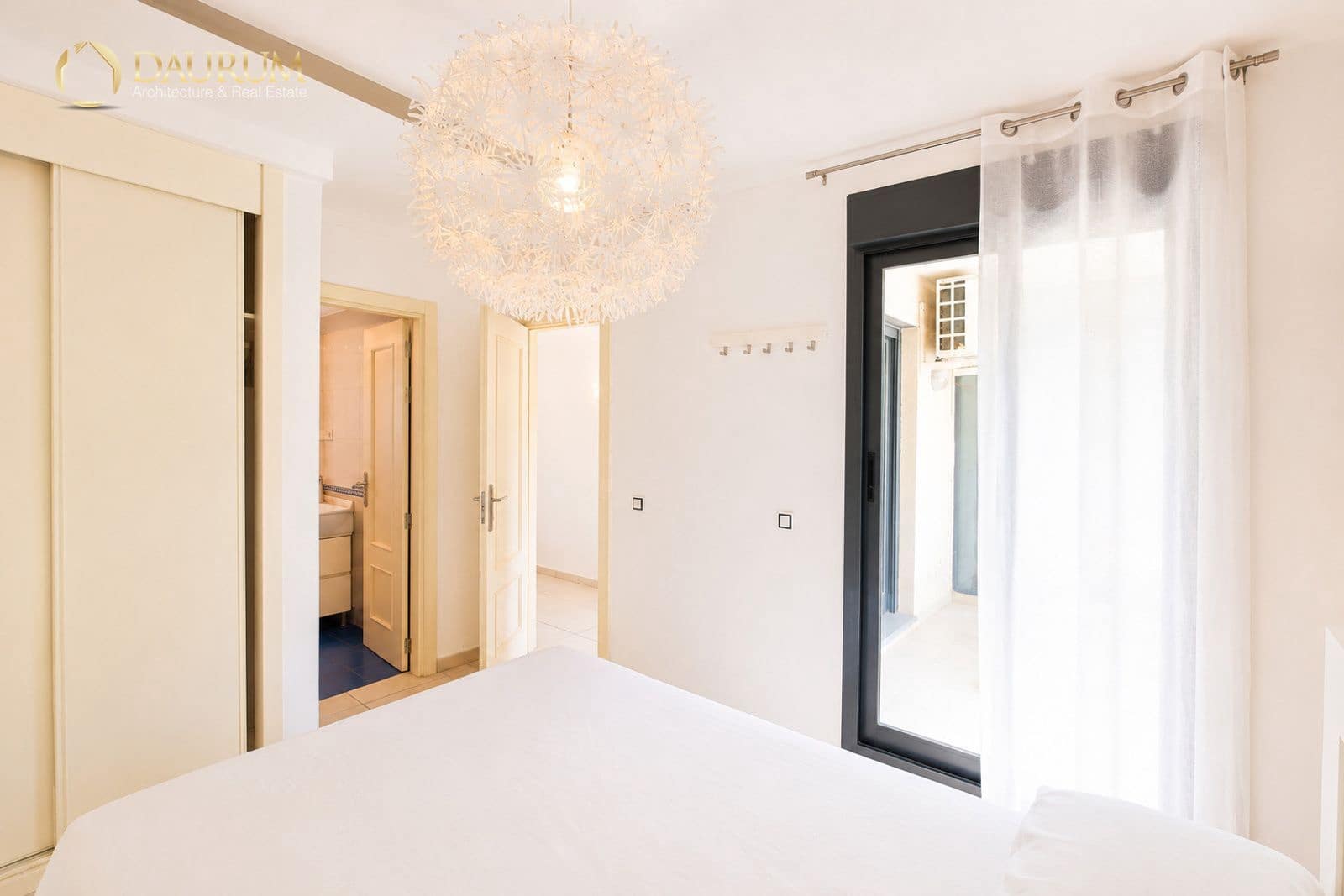 1 bedroom Flat for sale in La Villajoyosa / Vila Joiosa with pool - € 240,000 (Ref: 10007802)