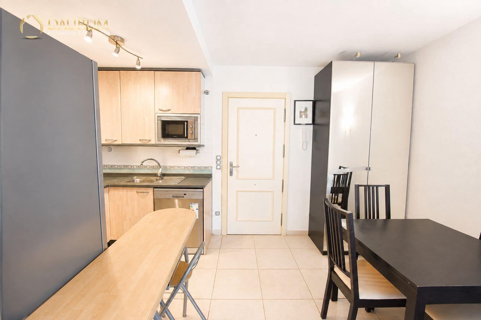 1 bedroom Flat for sale in La Villajoyosa / Vila Joiosa with pool - € 240,000 (Ref: 10007802)