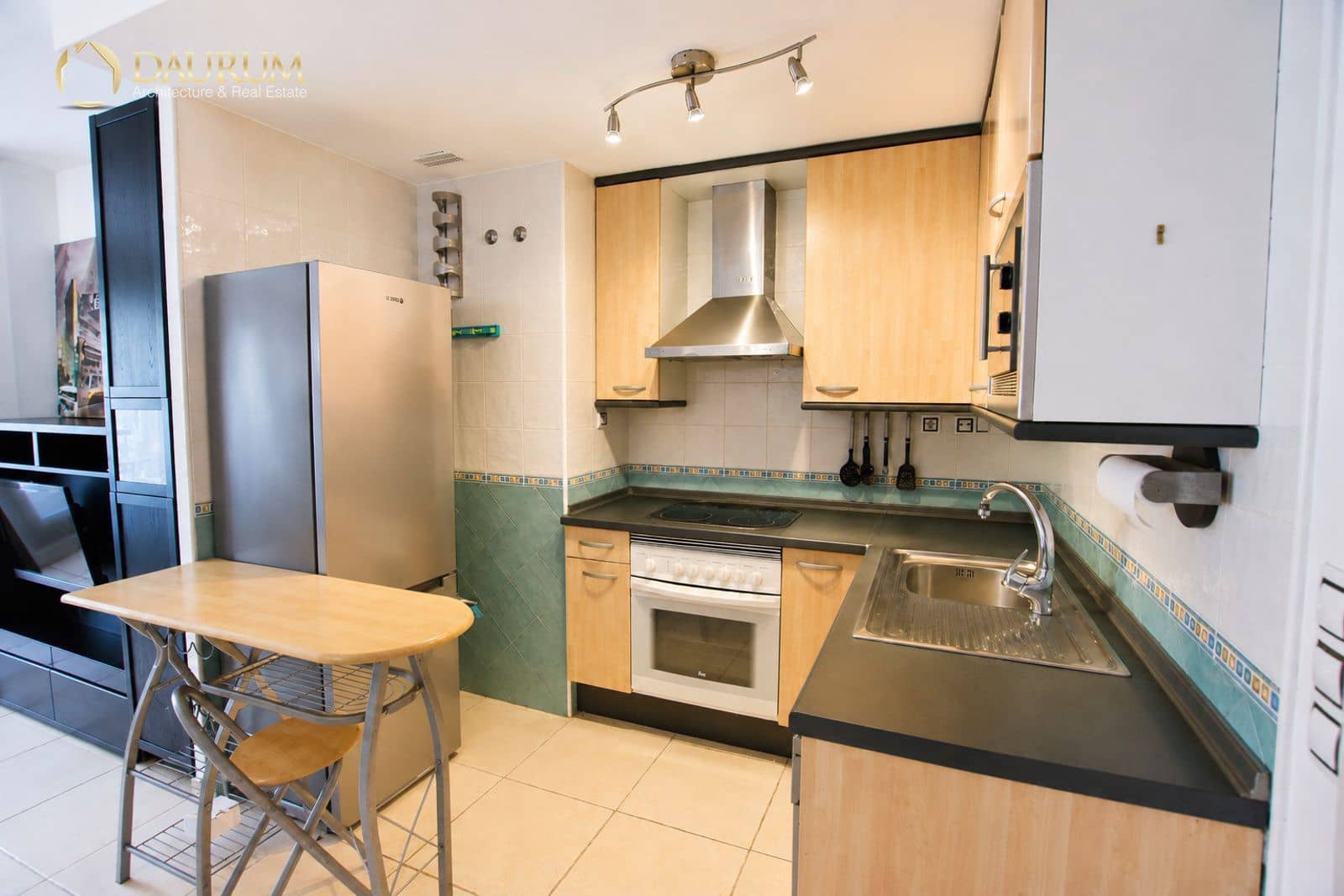 1 bedroom Flat for sale in La Villajoyosa / Vila Joiosa with pool - € 240,000 (Ref: 10007802)