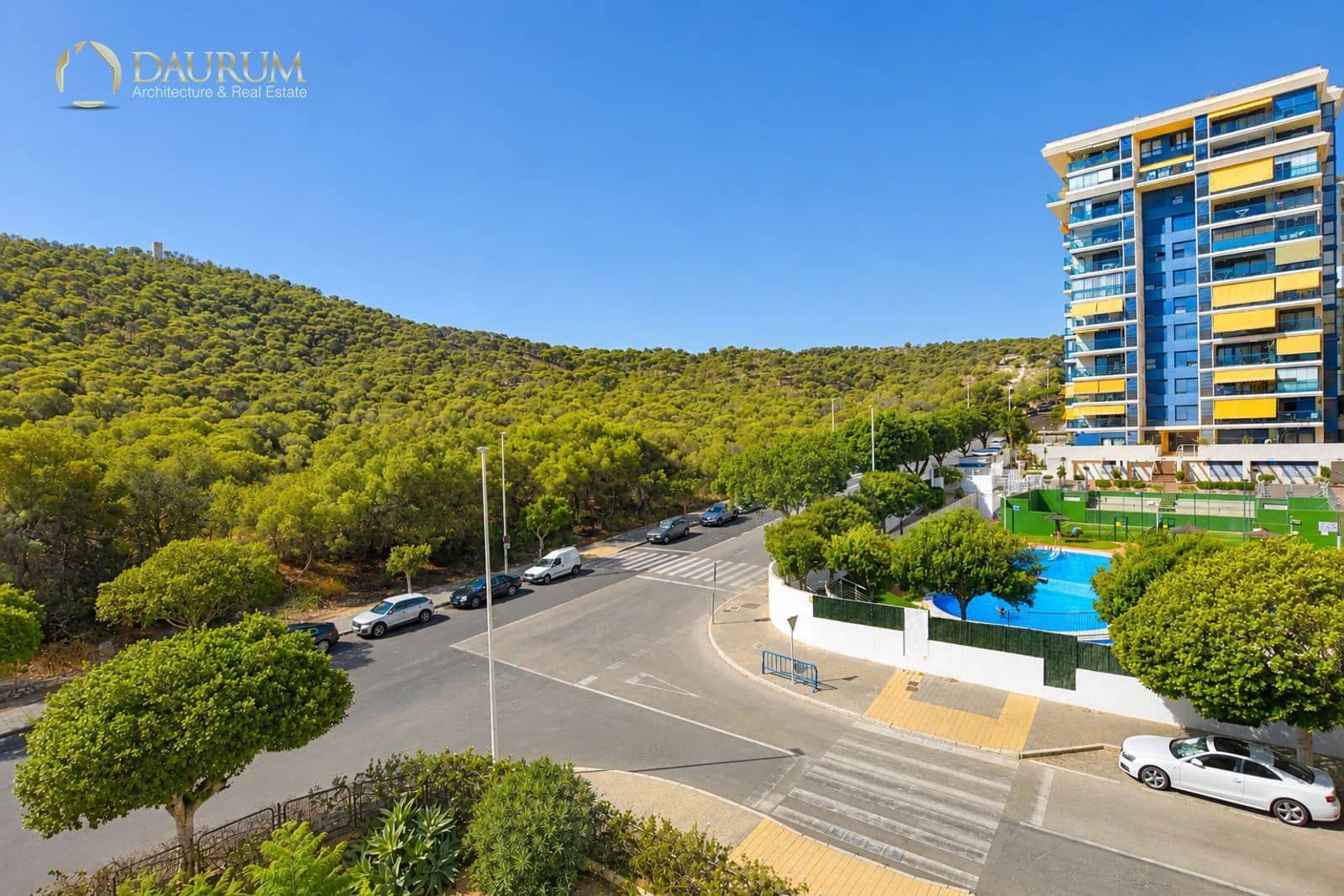 1 bedroom Flat for sale in La Villajoyosa / Vila Joiosa with pool - € 240,000 (Ref: 10007802)