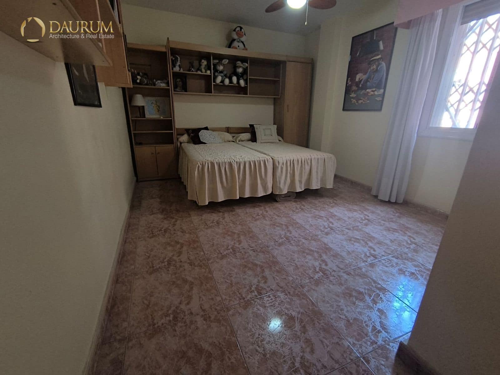 4 soveværelse Lejlighed til salg i Alicante by - € 196.000 (Ref: 10009527)