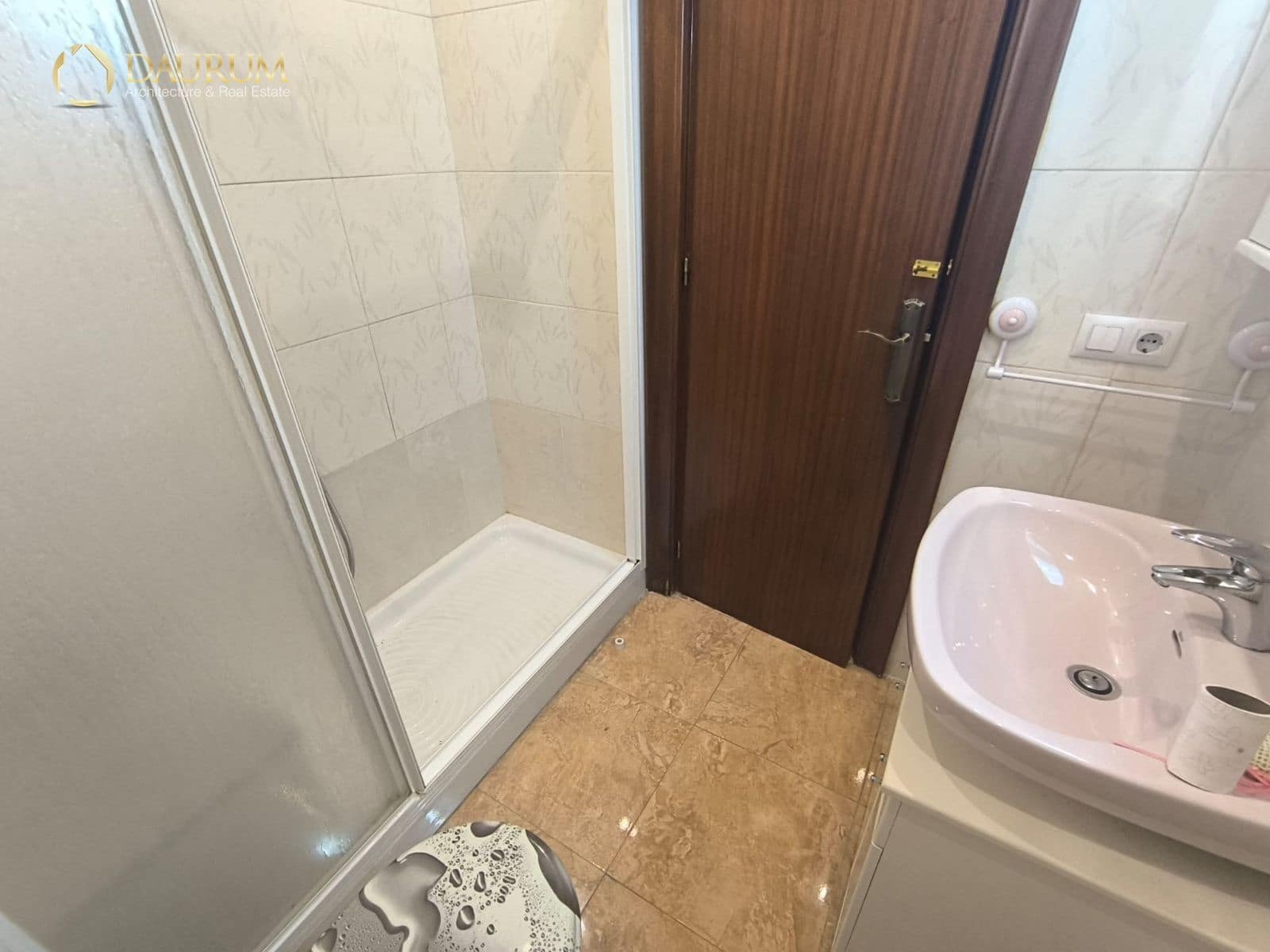4 soveværelse Lejlighed til salg i Alicante by - € 196.000 (Ref: 10009527)