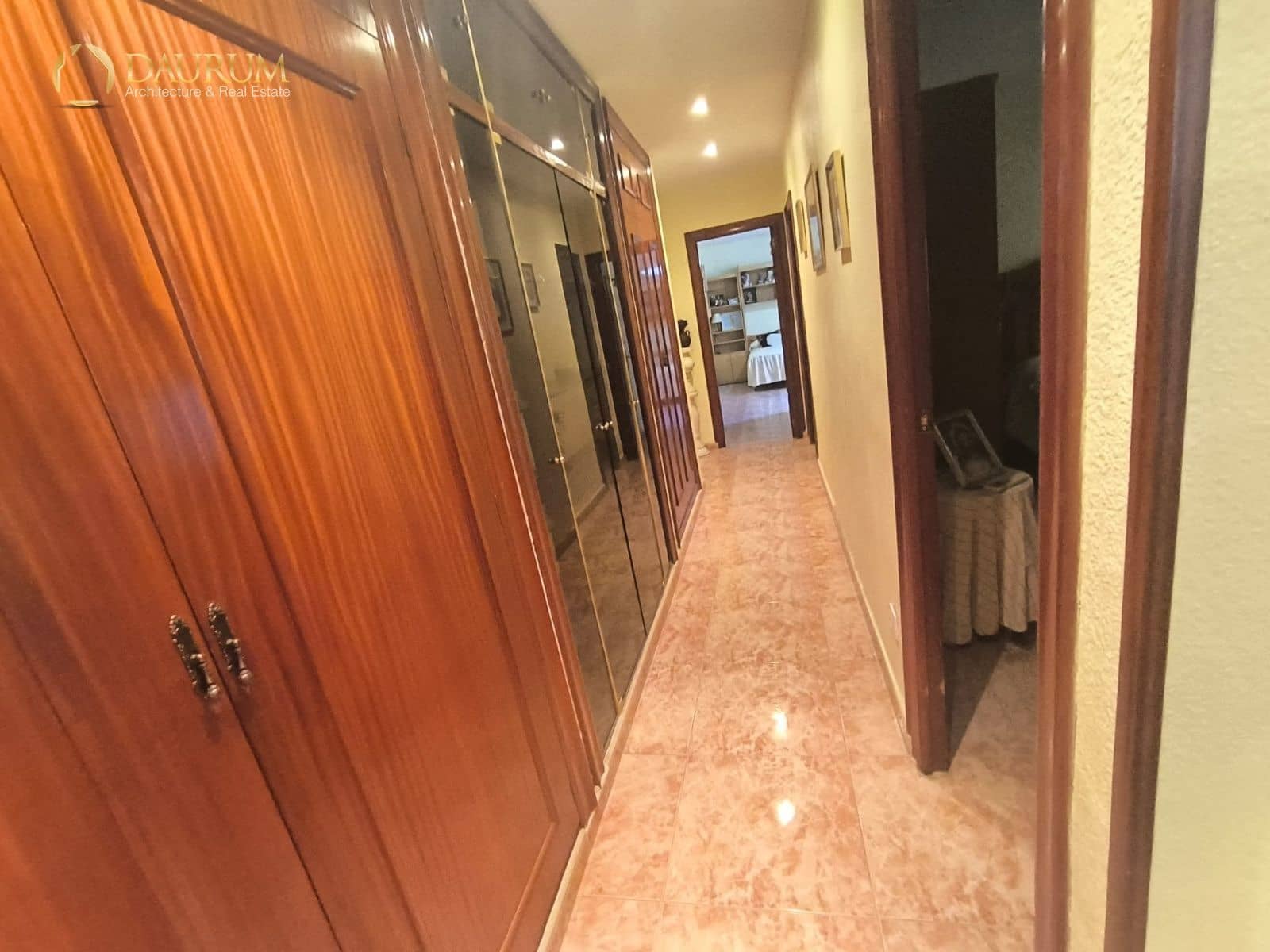 4 soveværelse Lejlighed til salg i Alicante by - € 196.000 (Ref: 10009527)