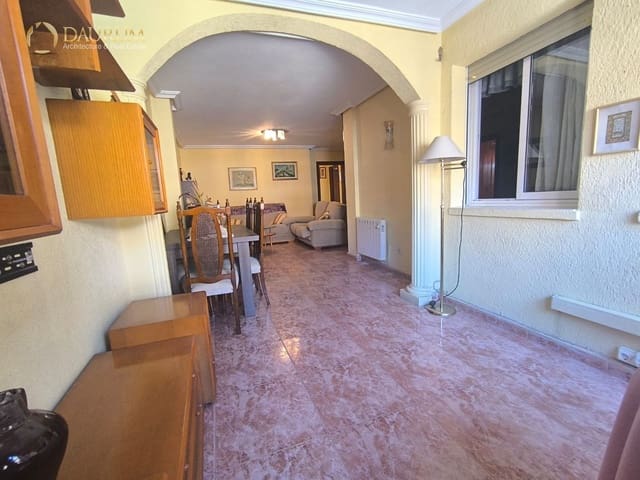 4 soveværelse Lejlighed til salg i Carolinas Altas, Alicante by - € 196.000 (Ref: 10009527)