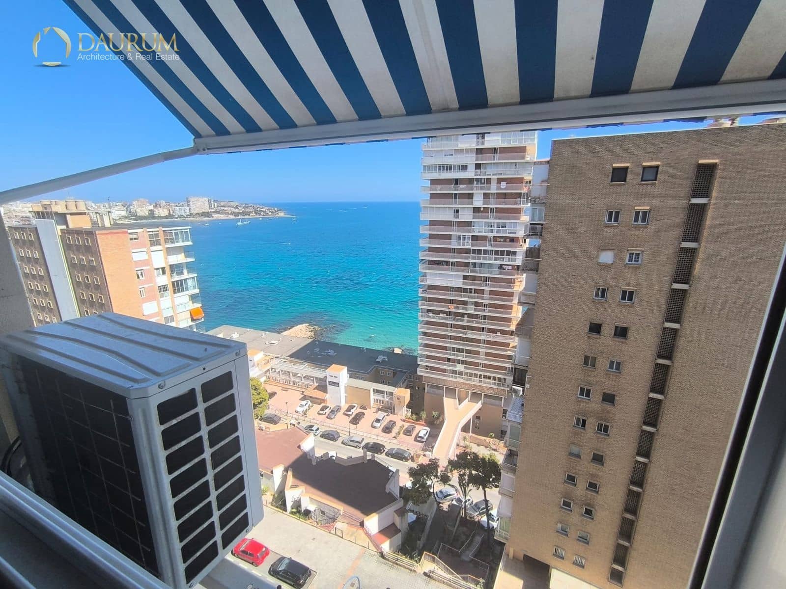 1 soverom Leilighet til salgs i Alicante by med garasje - € 196 000 (Ref: 10009695)