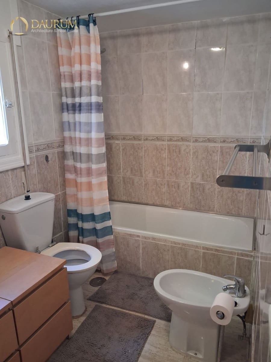 4 bedroom Villa for sale in El Campello with garage - € 595,000 (Ref: 10014319)