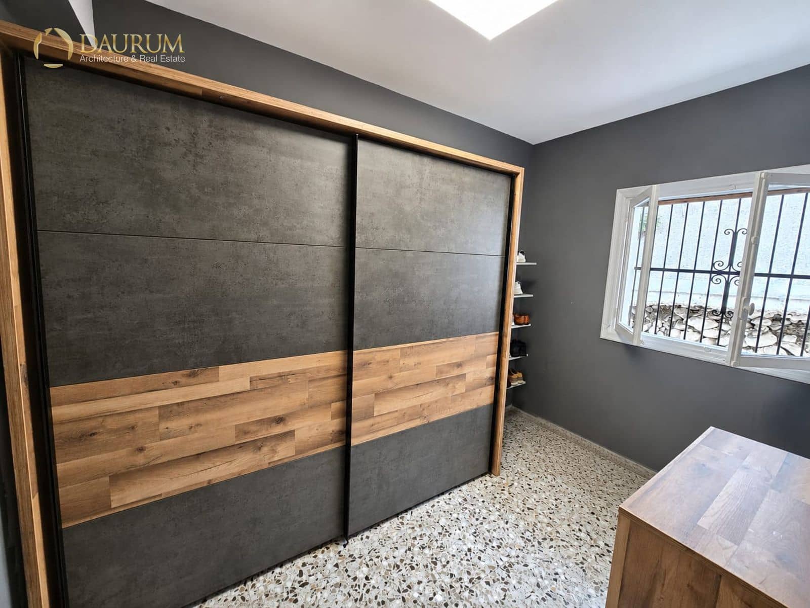 4 bedroom Villa for sale in El Campello with garage - € 595,000 (Ref: 10014319)