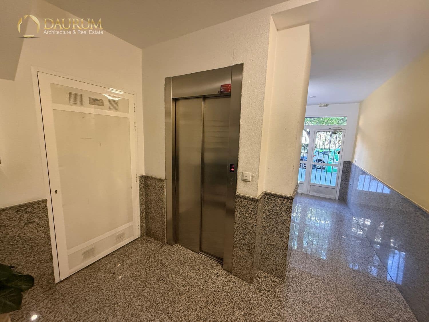 3 sovrum Lägenhet till salu i Alicante stad med garage - 335 000 € (Ref: 10016327)