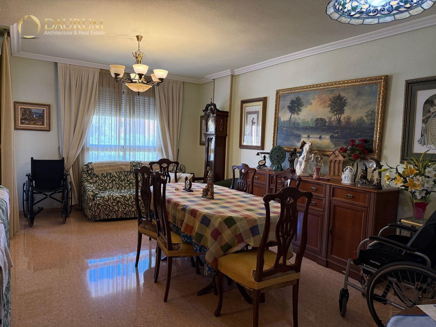 3 sovrum Lägenhet till salu i Alicante stad med garage - 335 000 € (Ref: 10016327)
