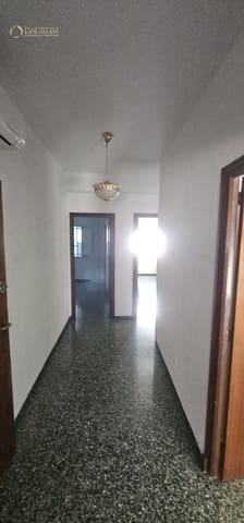 Piso de 4 habitaciones en San Vicente / Sant Vicent del Raspeig en venta - 240.000 € (Ref: 10016597)