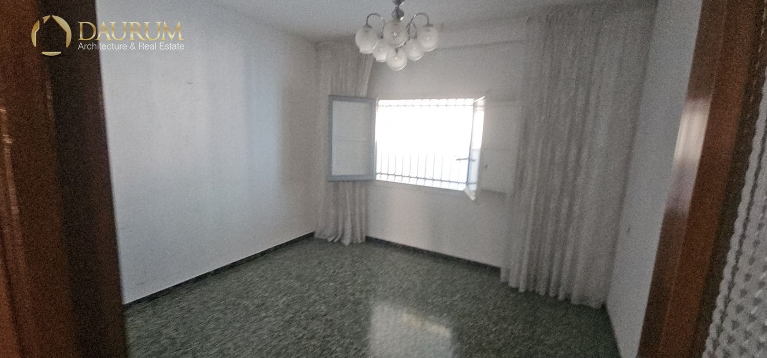 4 slaapkamer Flat te koop in San Vicente / Sant Vicent del Raspeig - € 240.000 (Ref: 10016597)