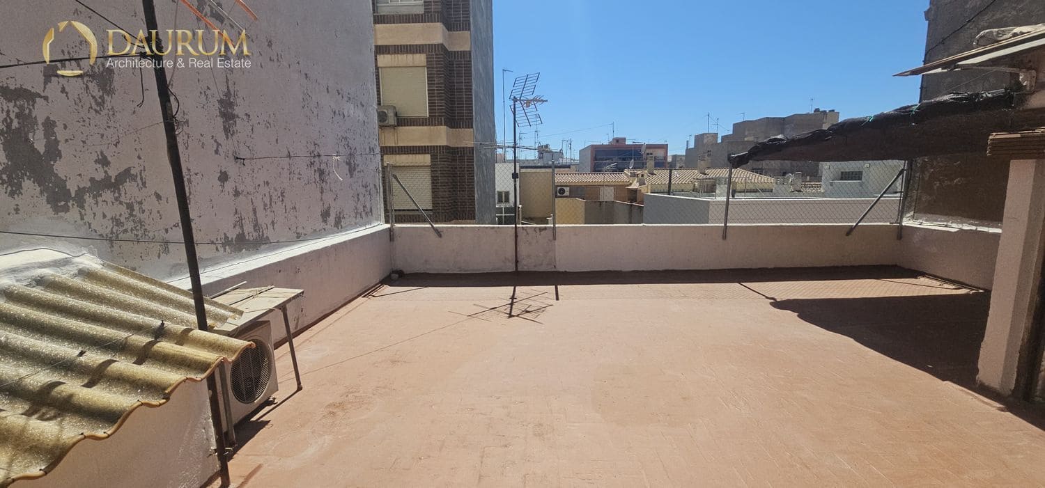 4 slaapkamer Flat te koop in San Vicente / Sant Vicent del Raspeig - € 240.000 (Ref: 10016597)