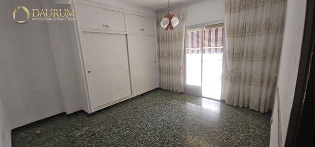 Piso de 4 habitaciones en San Vicente / Sant Vicent del Raspeig en venta - 240.000 € (Ref: 10016597)