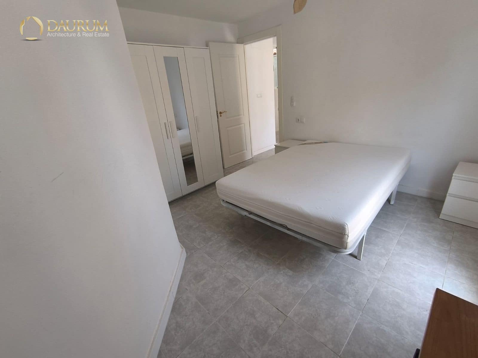 1 quarto Penthouse para venda em Elche / Elx - 149 000 € (Ref: 10019420)