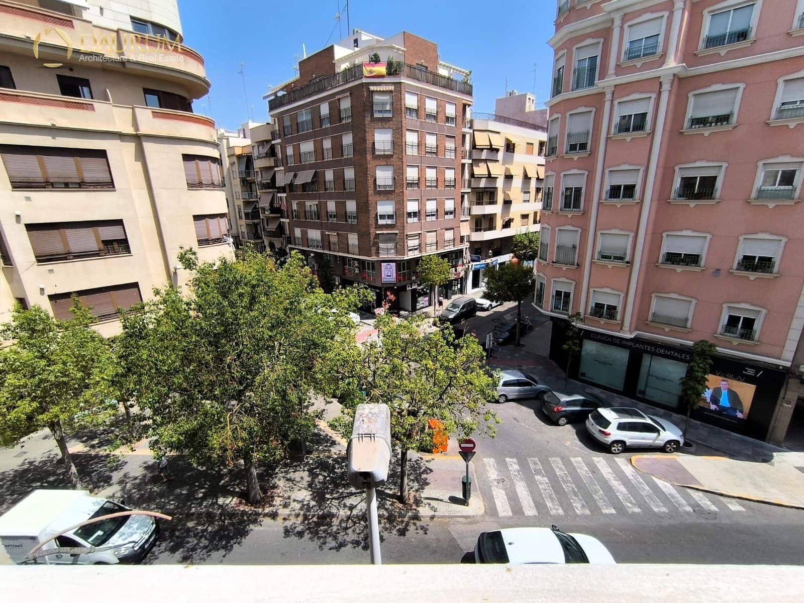 1 quarto Penthouse para venda em Elche / Elx - 149 000 € (Ref: 10019420)