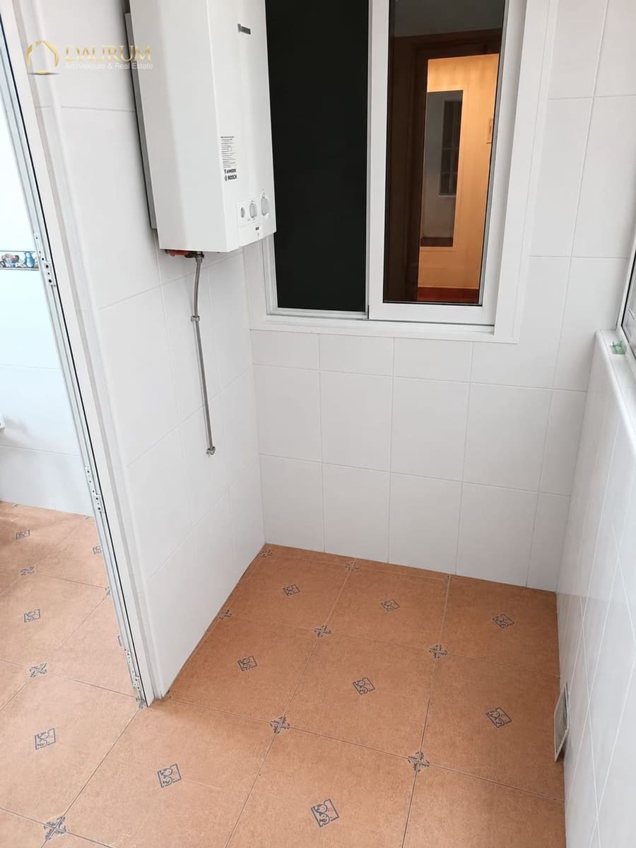 3 sovrum Lägenhet till salu i Elche / Elx - 250 000 € (Ref: 10026472)