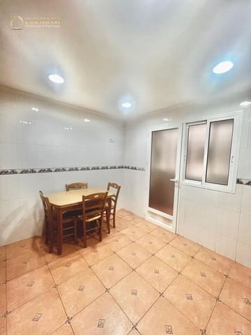 3 Zimmer Wohnung zu verkaufen in Centro, Elche / Elx - 250.000 € (Ref: 10026472)
