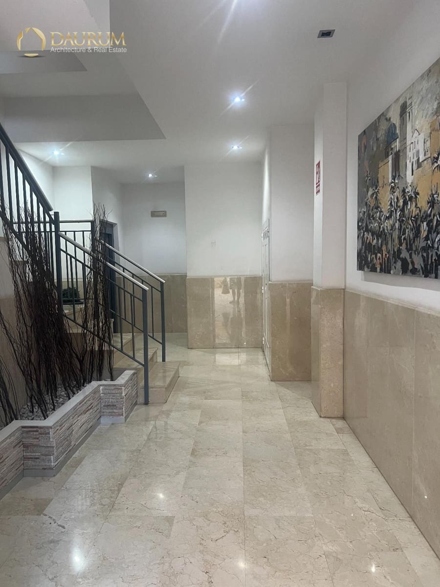 3 bedroom Flat for sale in Elche / Elx with pool garage - € 299,900 (Ref: 10029666)