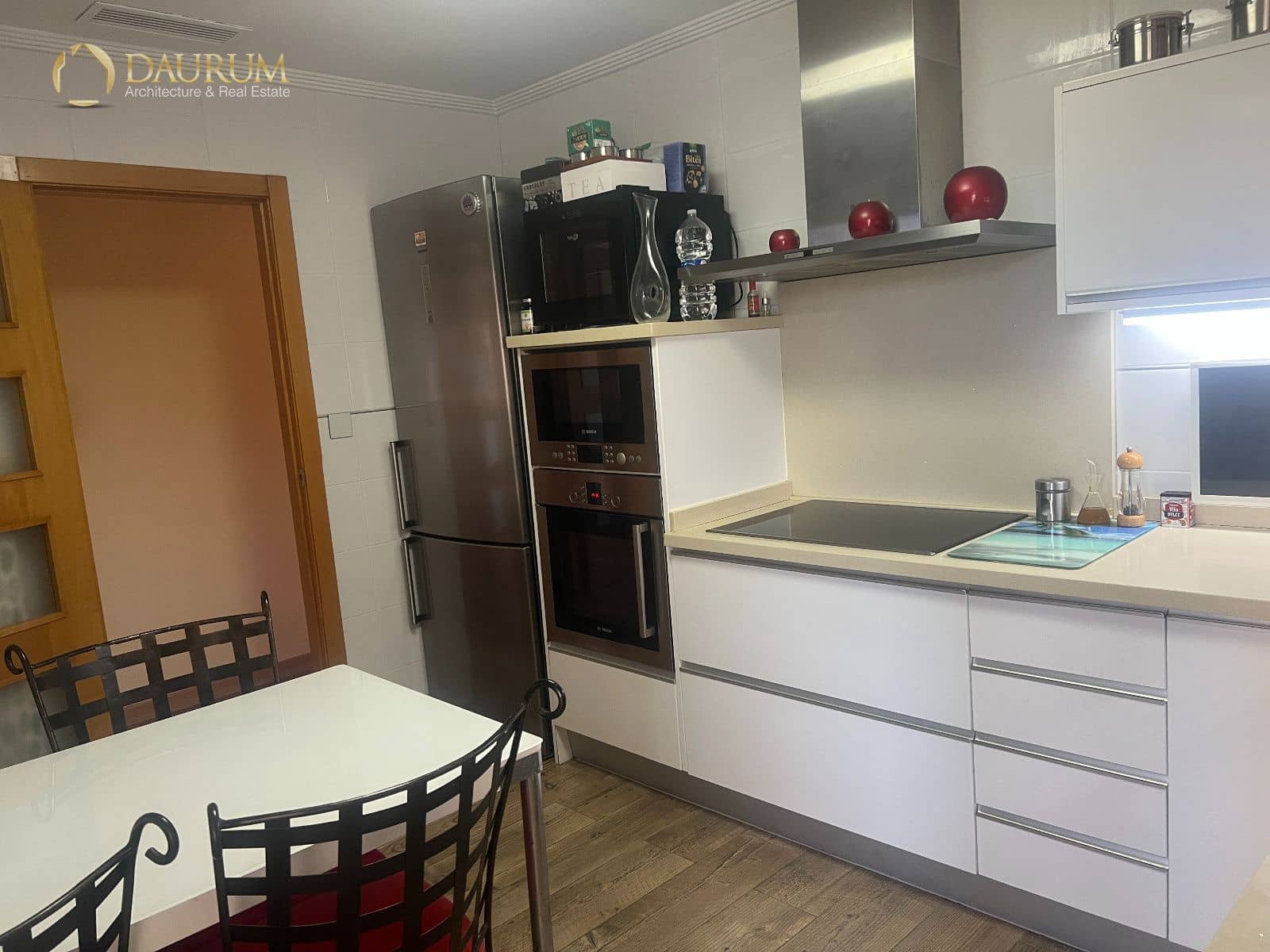 3 bedroom Flat for sale in Elche / Elx with pool garage - € 299,900 (Ref: 10029666)