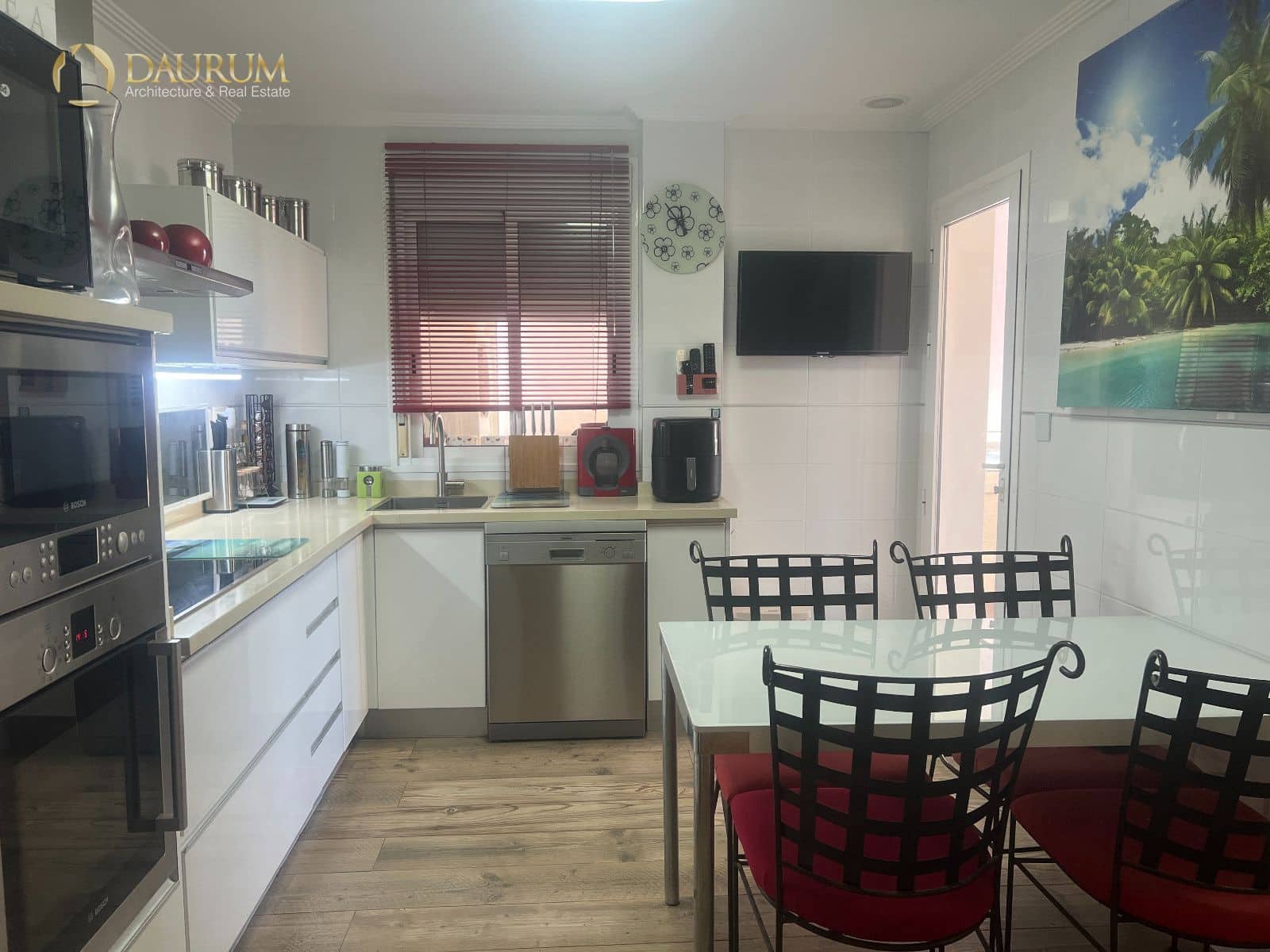3 bedroom Flat for sale in Elche / Elx with pool garage - € 299,900 (Ref: 10029666)