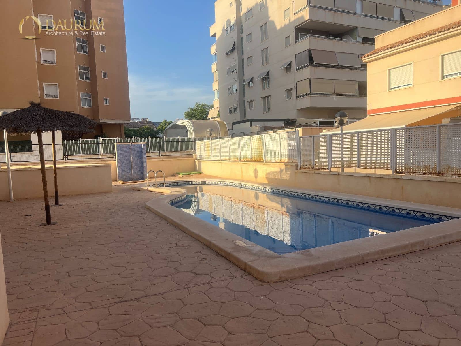 3 bedroom Flat for sale in Elche / Elx with pool garage - € 299,900 (Ref: 10029666)