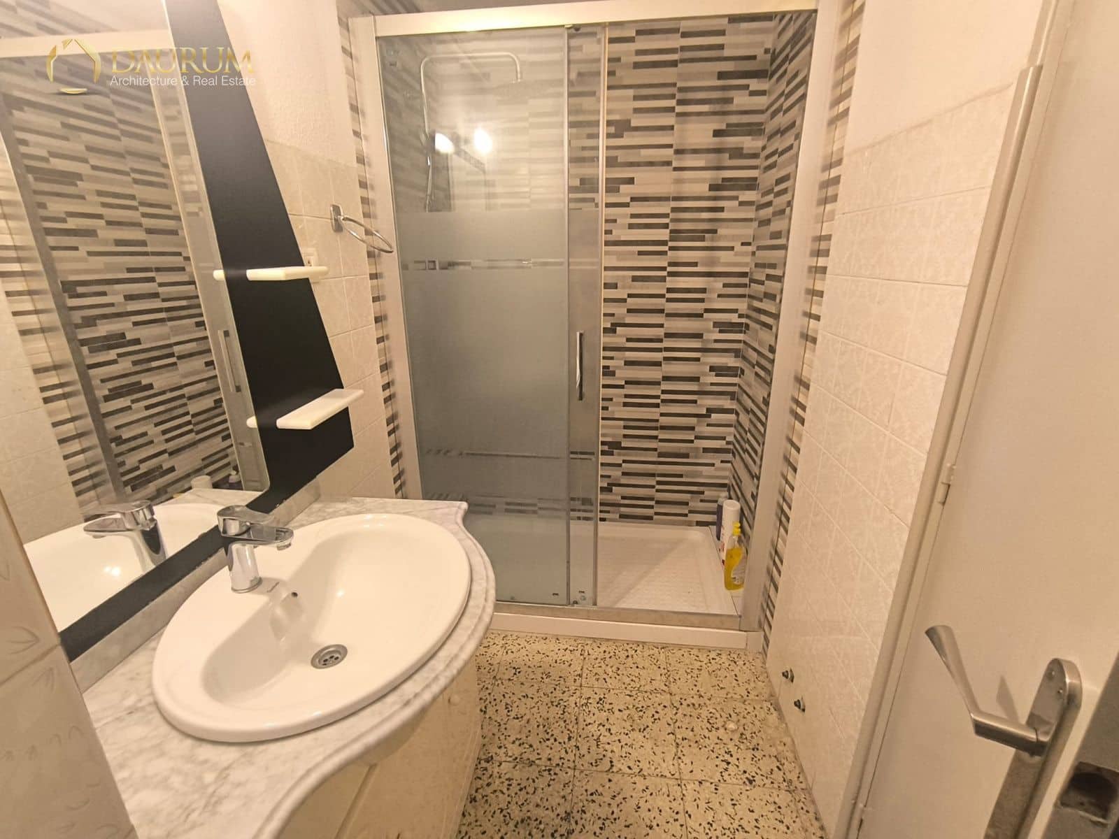 4 sovrum Lägenhet till salu i Elche / Elx - 179 000 € (Ref: 10031058)