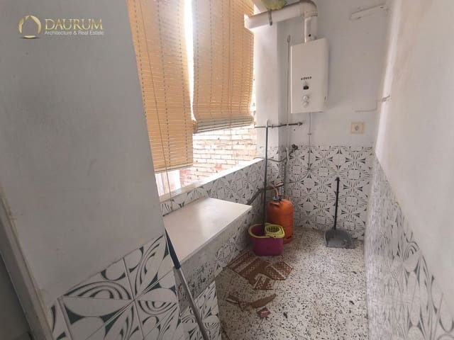 4 sovrum Lägenhet till salu i Centro, Elche / Elx - 179 000 € (Ref: 10031058)