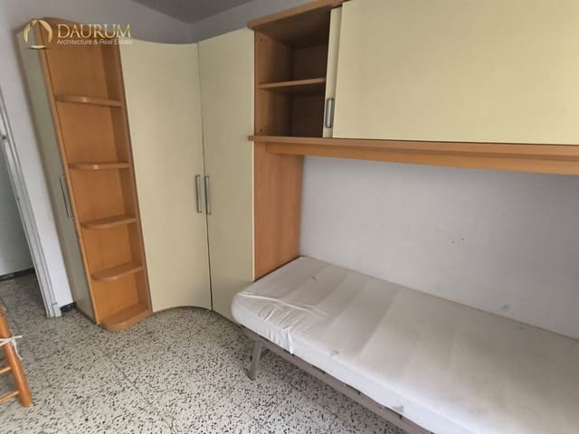 4 sovrum Lägenhet till salu i Centro, Elche / Elx - 179 000 € (Ref: 10031058)
