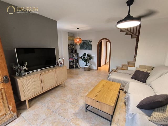 3 soveværelse Villa til salg i Gran Alacant, Santa Pola med swimmingpool - € 335.000 (Ref: 10031141)