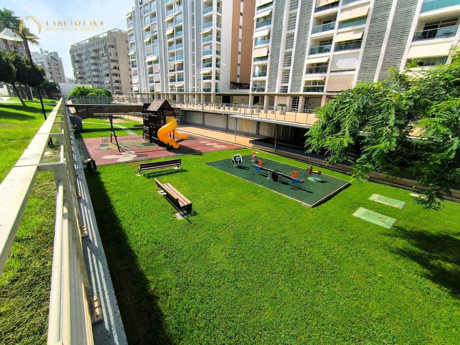 2 quarto Apartamento para venda em Playa de San Juan com piscina garagem - 445 000 € (Ref: 10033046)