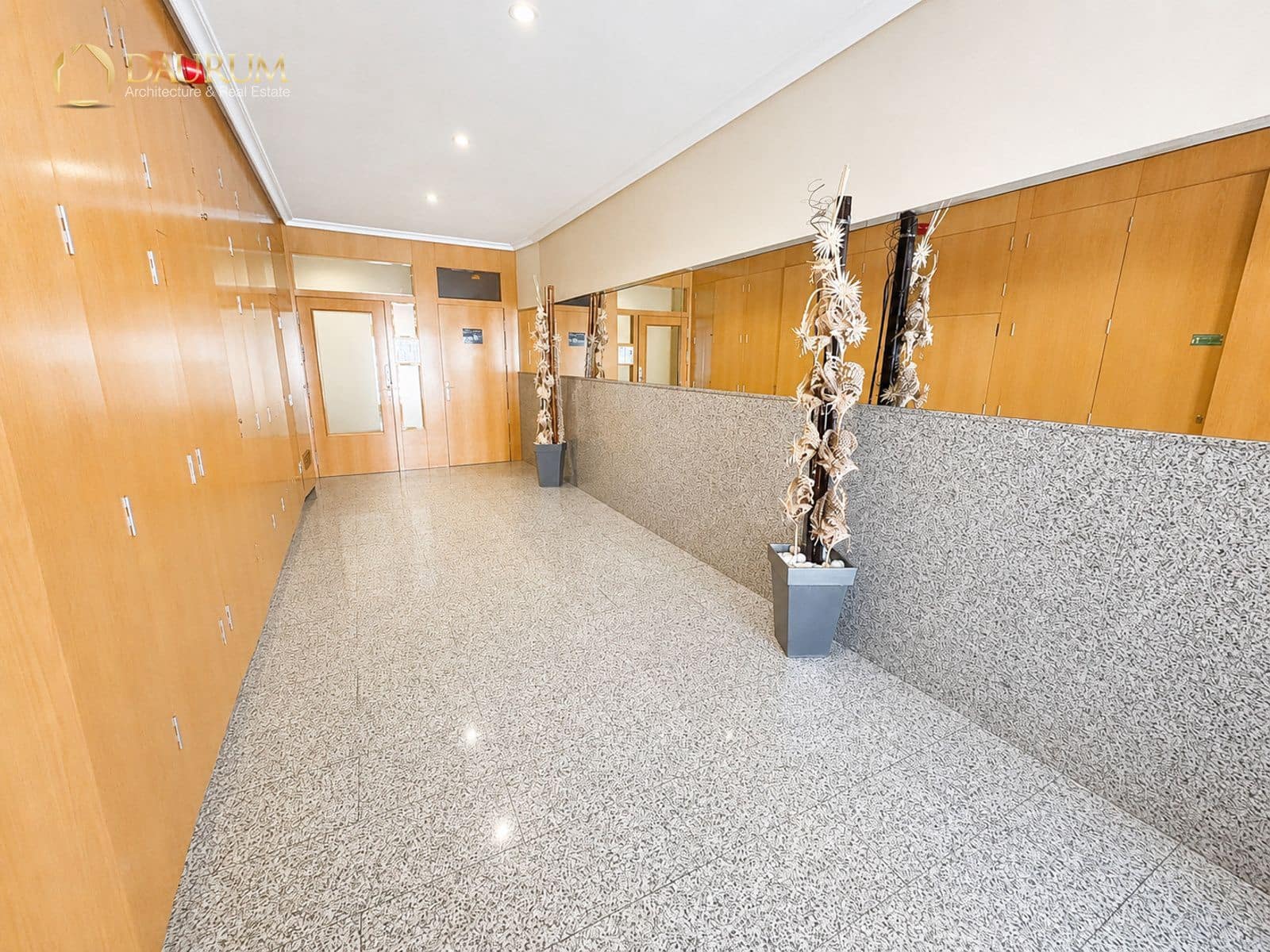 4 sypialnia Mieszkanie do wynajęcia w Elche / Elx z garażem - 1 100 € (Ref: 10033047)