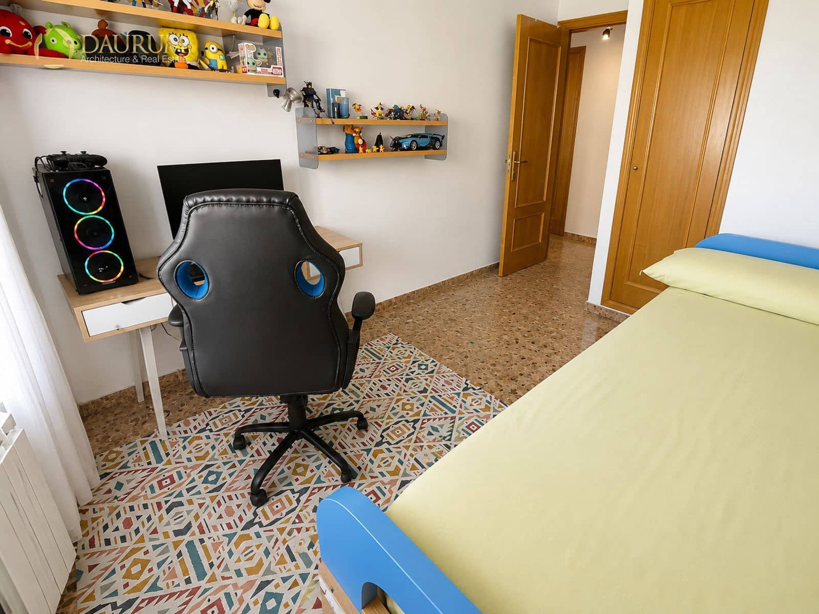 2 slaapkamer Flat te koop in Alicante stad met zwembad garage - € 349.000 (Ref: 10034451)