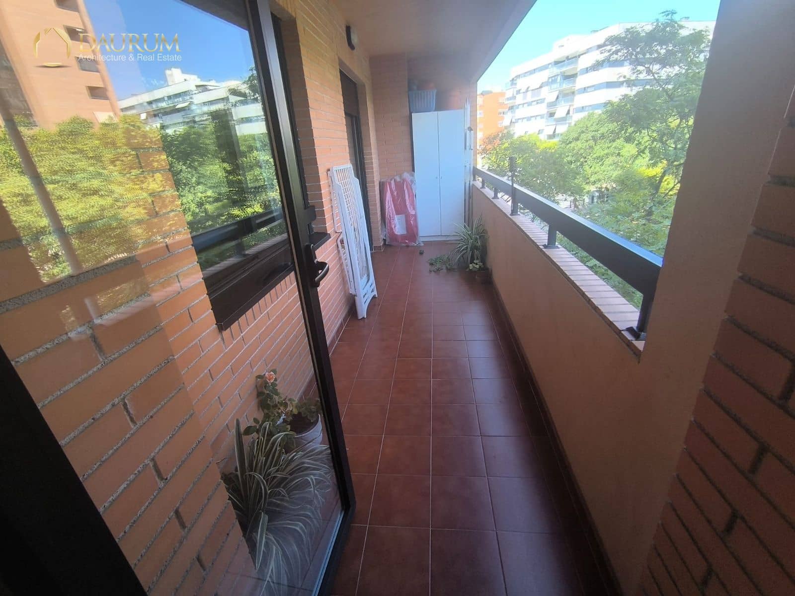 2 slaapkamer Flat te koop in Alicante stad met zwembad garage - € 349.000 (Ref: 10034451)