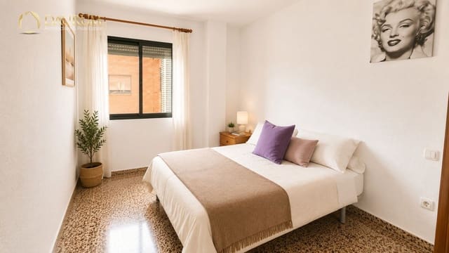 Piso de 4 habitaciones en Babel, Alicante / Alacant ciudad en venta con piscina garaje - 240.000 € (Ref: 10045831)