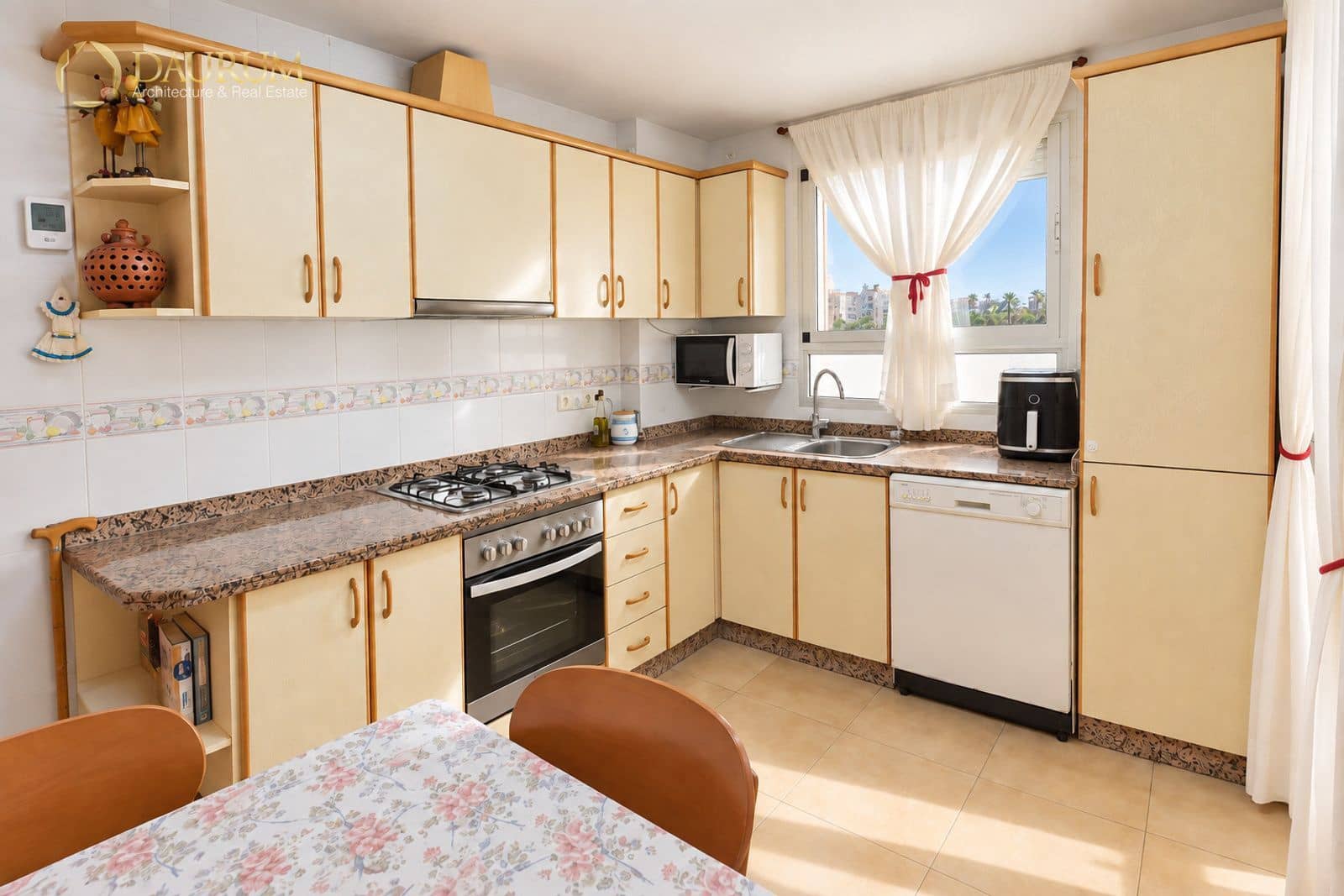 3 Zimmer Wohnung zu verkaufen in El Campello mit Garage - 290.000 € (Ref: 10065218)