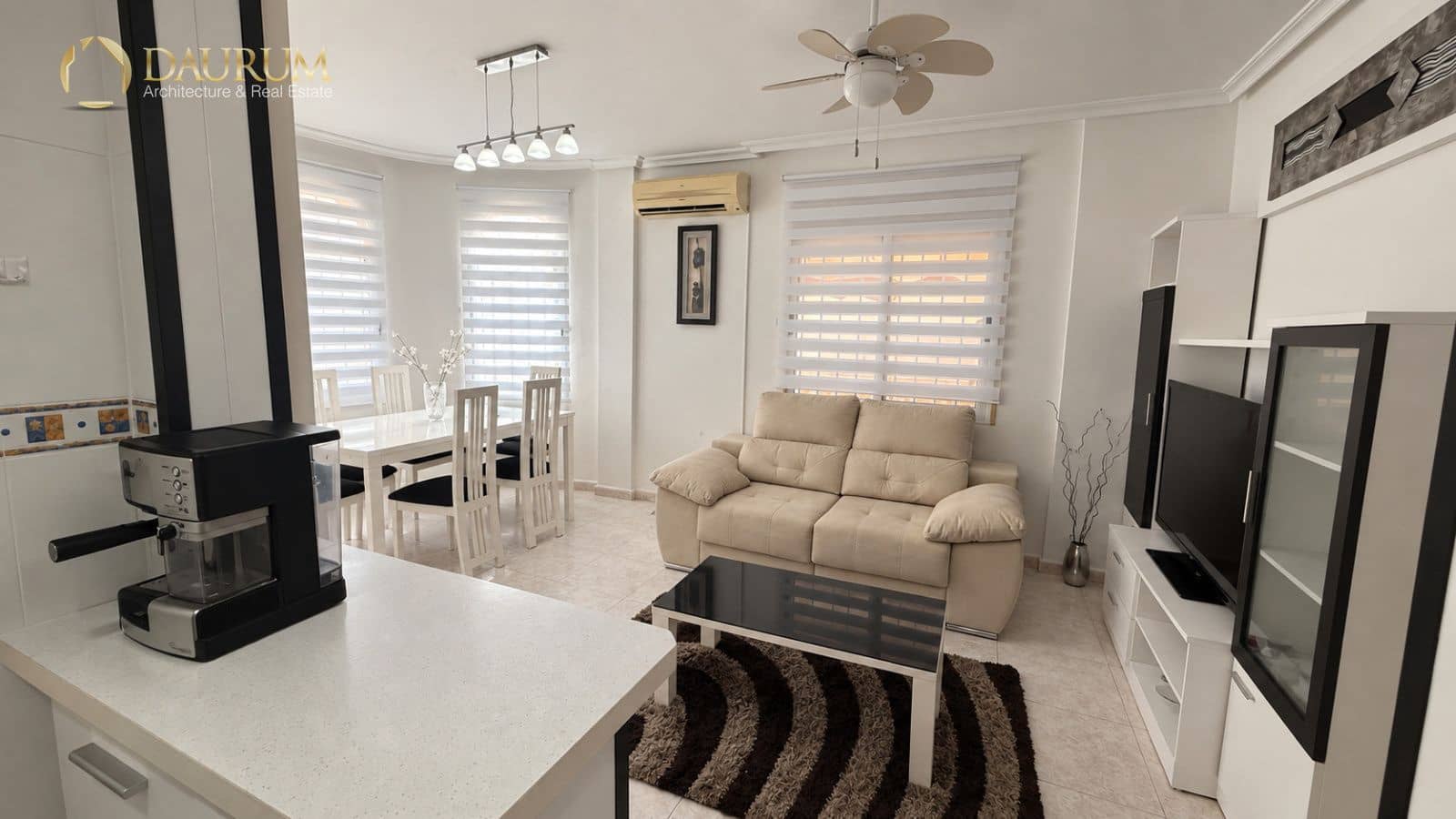 3 Zimmer Wohnung zu verkaufen in Torrevieja mit Pool - 245.000 € (Ref: 10073114)