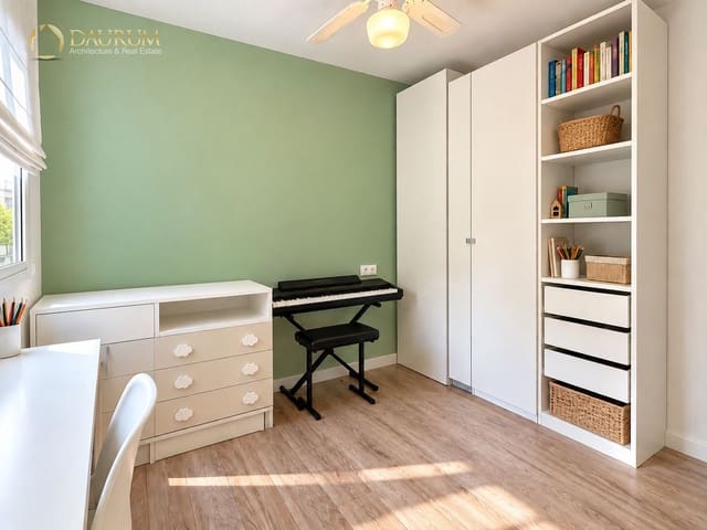 3 slaapkamer Flat te koop in Garbinet - Parque de las Avenidas, Alicante stad met zwembad garage - € 339.900 (Ref: 10091408)