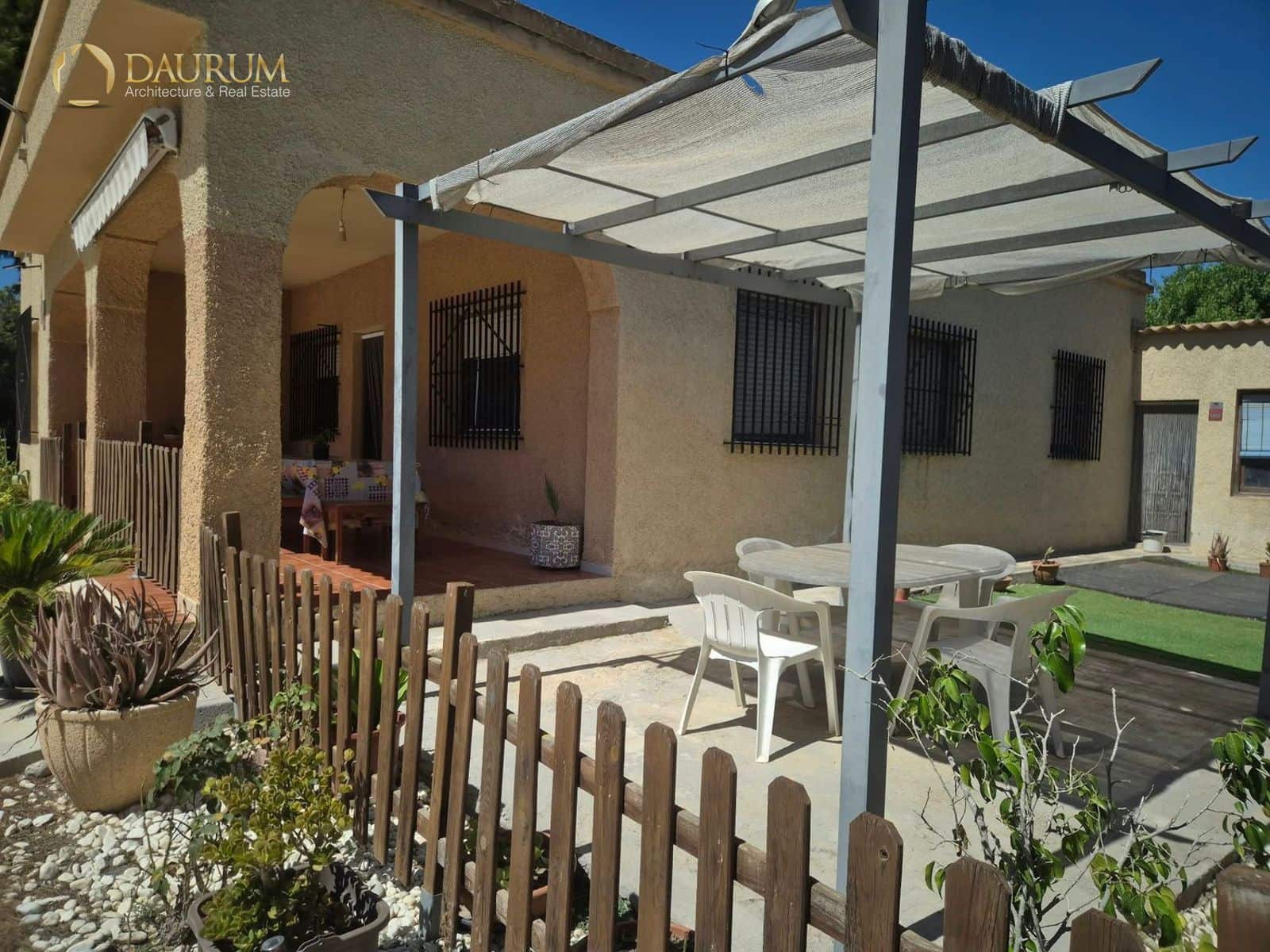 3 chambre Villa/Maison à vendre à La Hoya avec piscine garage - 300 000 € (Ref: 10093657)