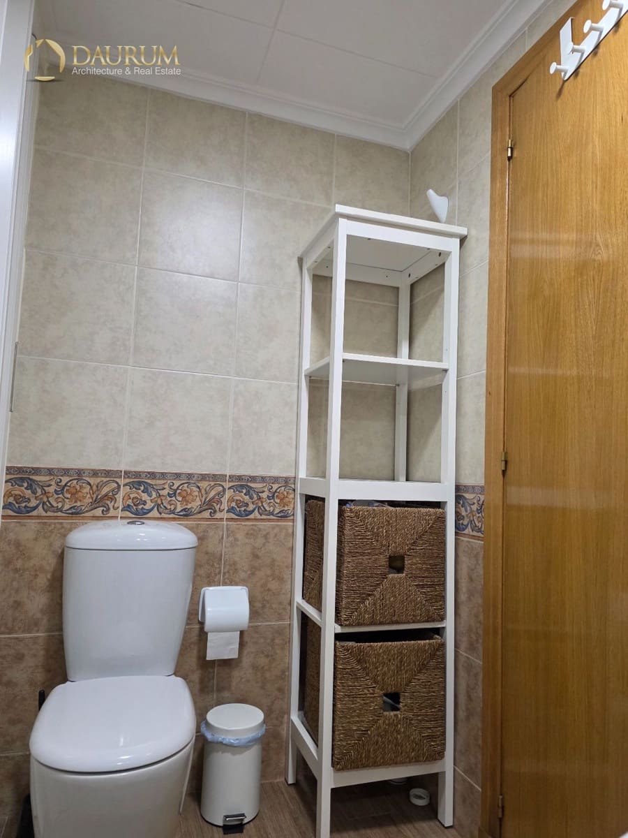 1 slaapkamer Flat te koop in Alicante stad met zwembad garage - € 215.000 (Ref: 10113458)