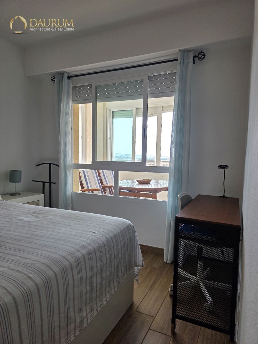 1 slaapkamer Flat te koop in Alicante stad met zwembad garage - € 215.000 (Ref: 10113458)