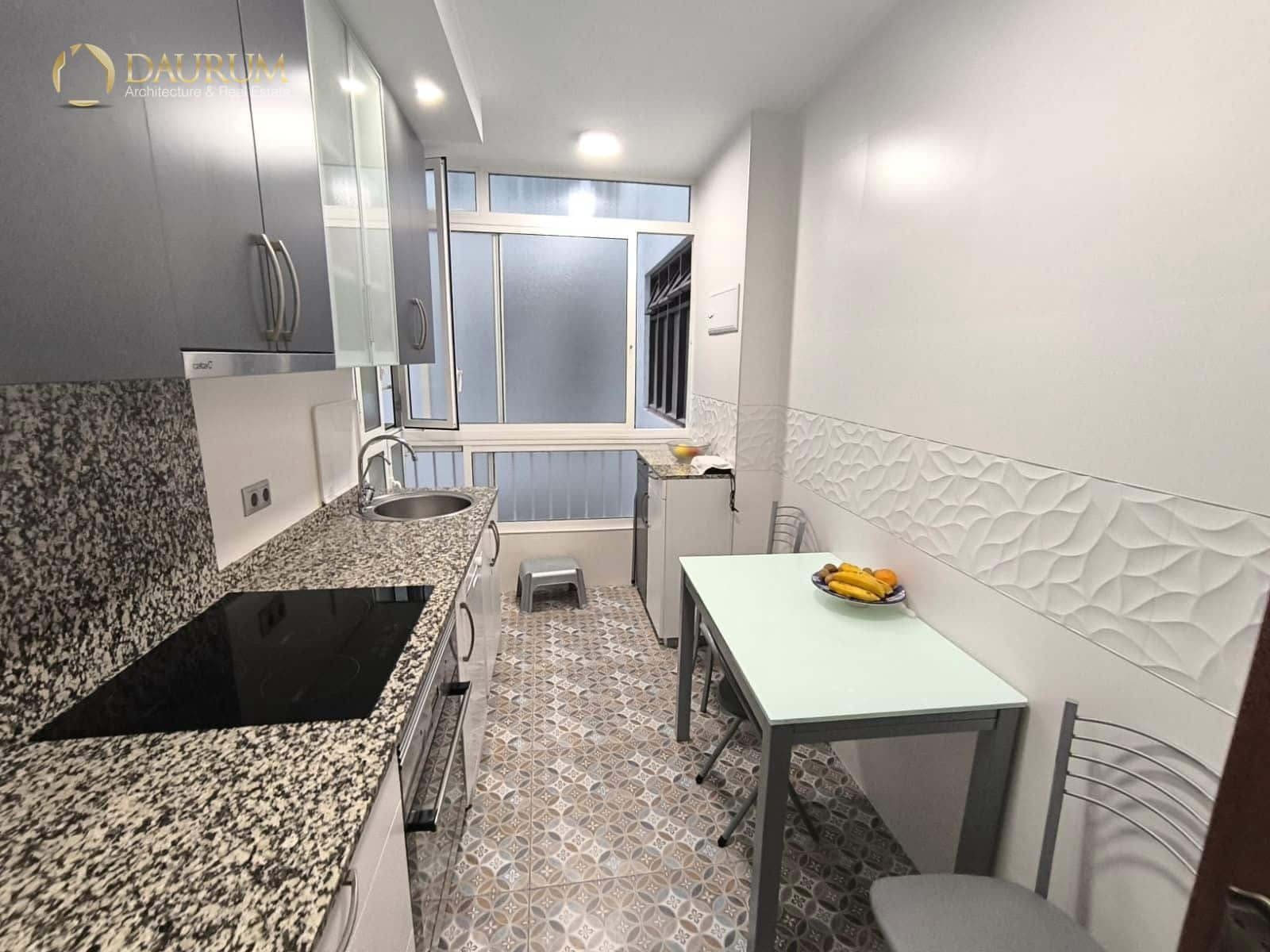 3 makuuhuone Asunto myytävänä paikassa Alicante kaupunki - 419 000 € (Ref: 10113459)