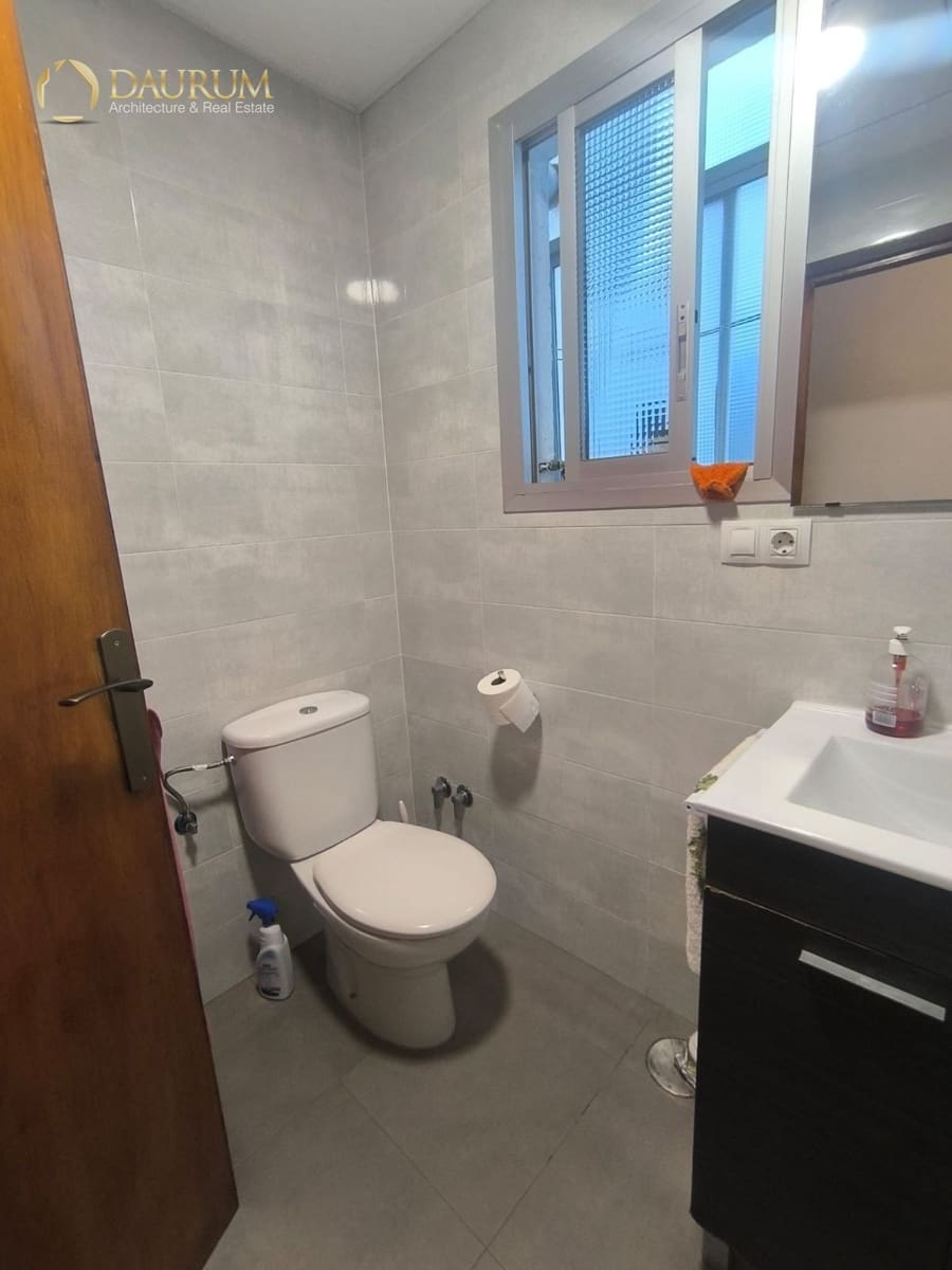 3 slaapkamer Flat te koop in Alicante stad - € 185.000 (Ref: 10118371)